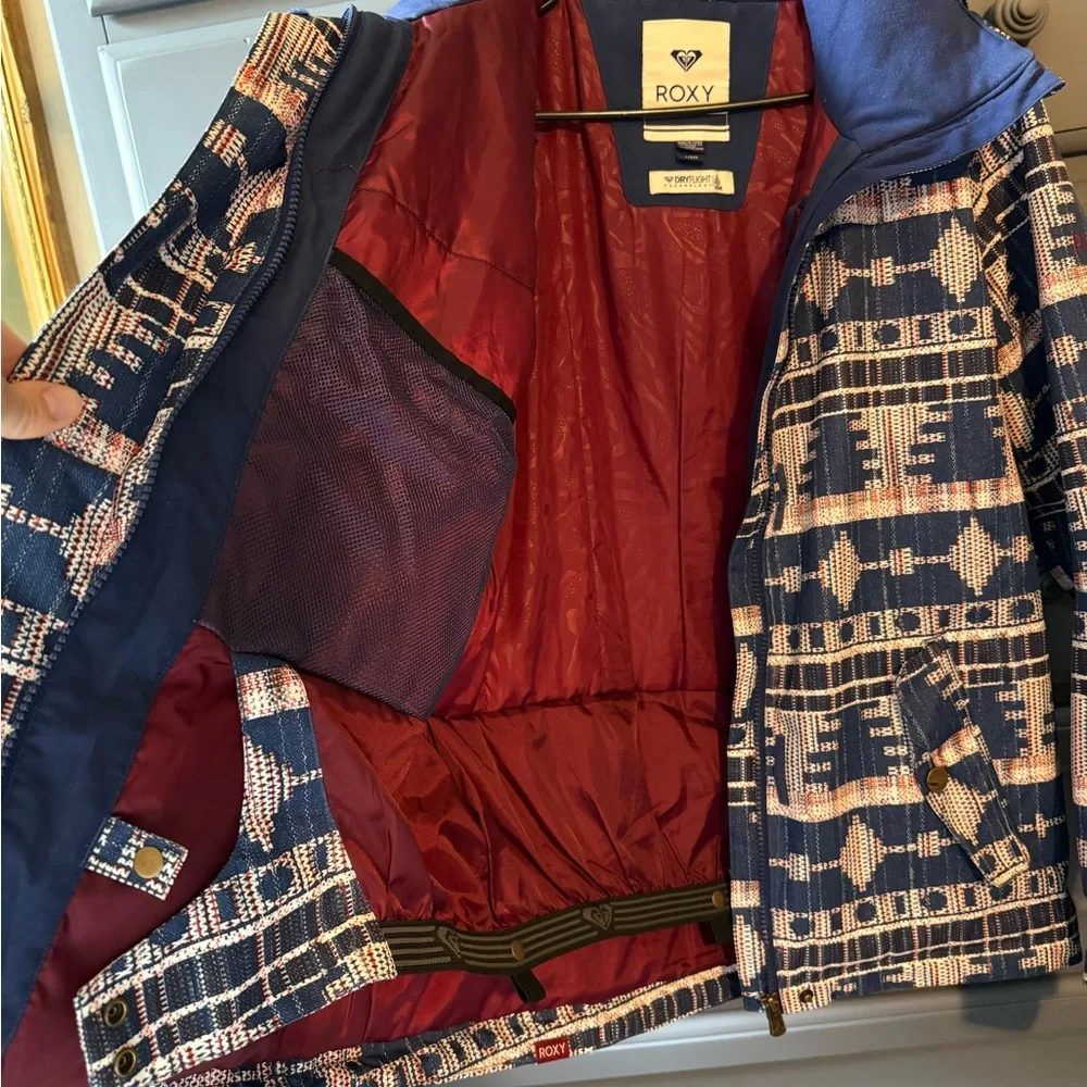 Roxy Navy and Maroon Patterned Jacket